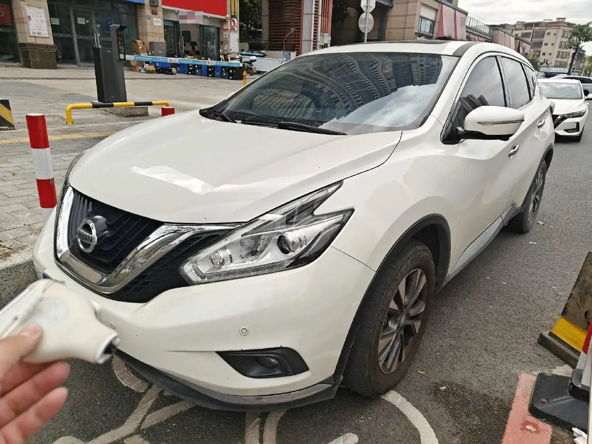 2021 Nissan Murano 2.5L 186HP L4 CVT