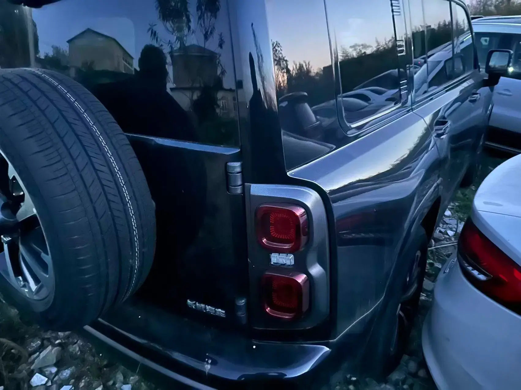 2024 HAVAL H9 thumbnail 3