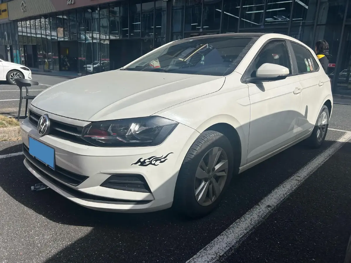 2019 Volkswagen Polo 1.5L 113HP L4 6AT