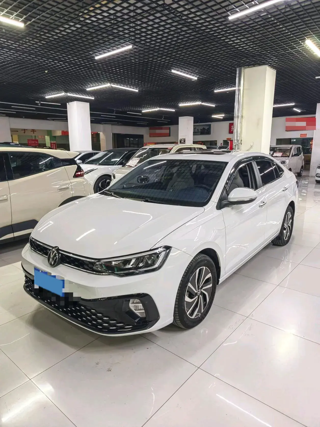 2023 VOLKSWAGEN LAVIDA view 1