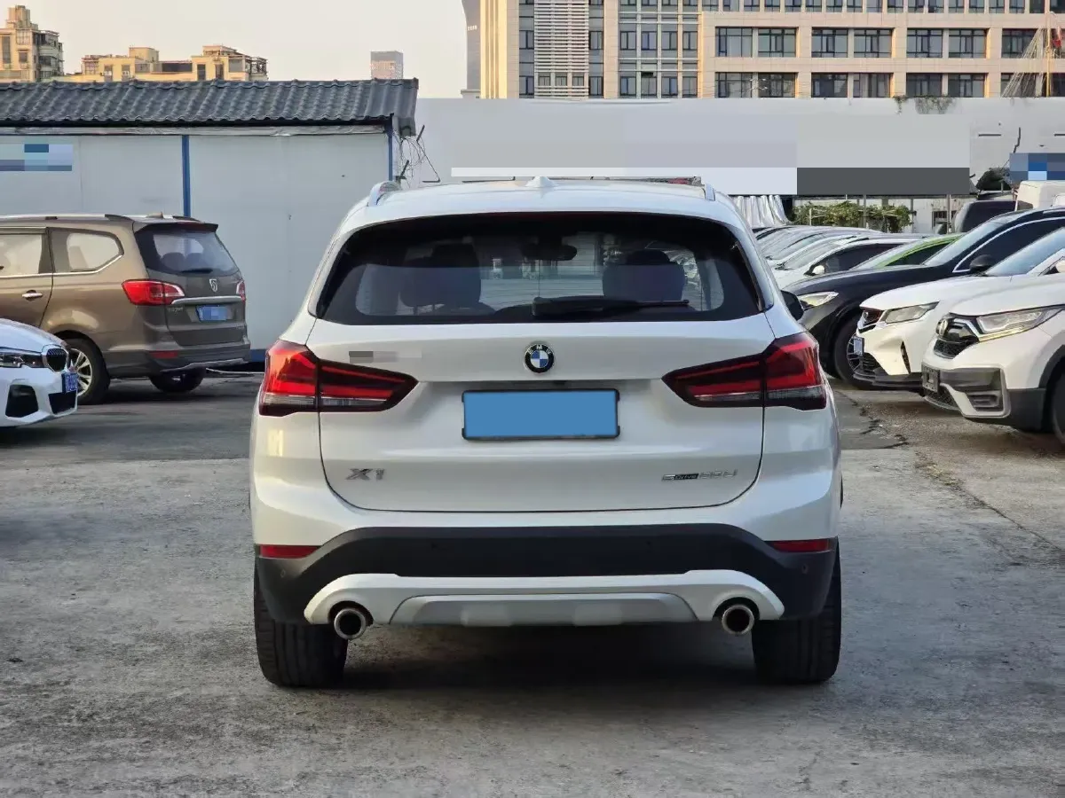 2022 BMW X1 1.5T 140HP L3 7DCT,autocango,china used car exporter,china ev exporter,chinese used car exporter,chinese used ev exporter