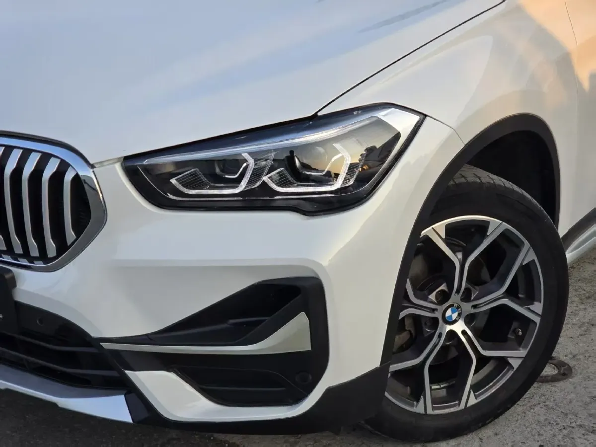 2022 BMW X1 1.5T 140HP L3 7DCT,autocango,china used car exporter,china ev exporter,chinese used car exporter,chinese used ev exporter