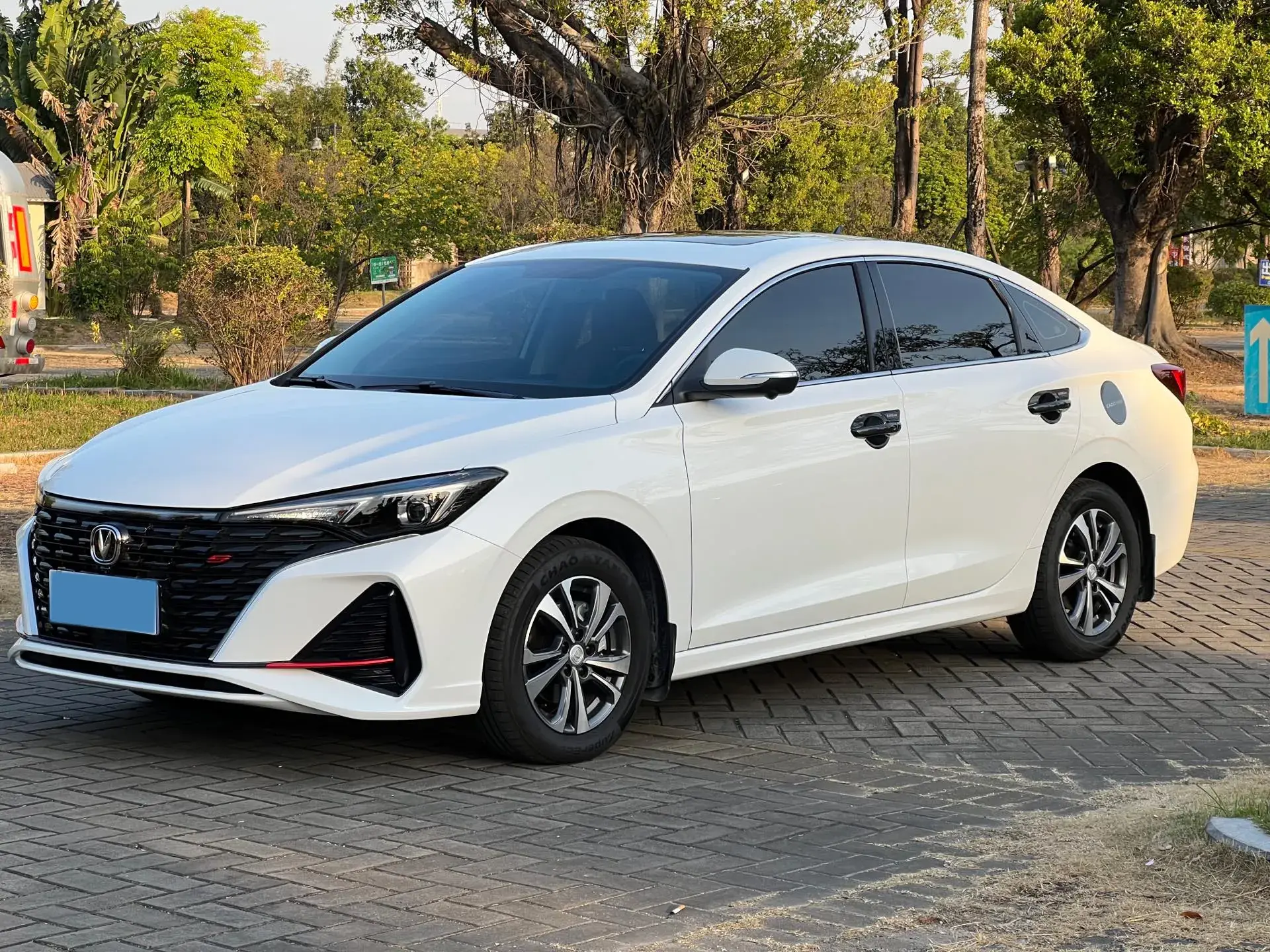 2024 CHANGAN EADO view 1