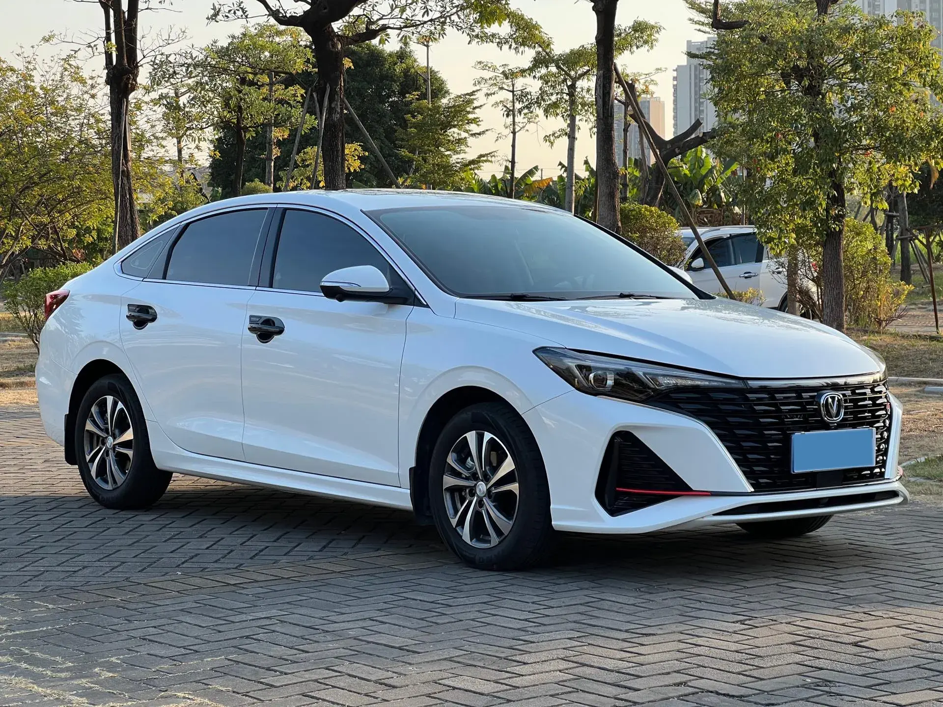 2024 CHANGAN EADO thumbnail 3