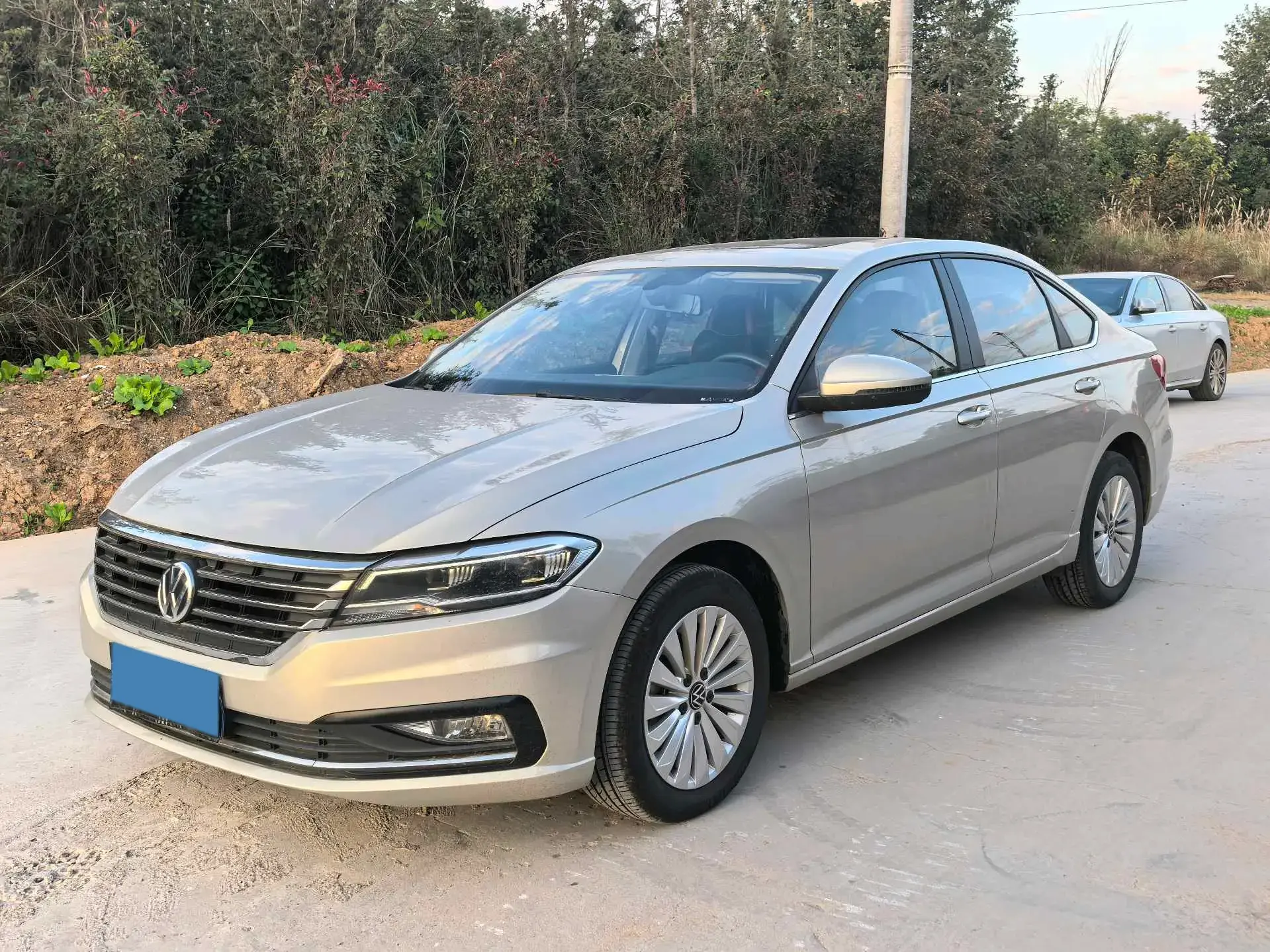 2022 VOLKSWAGEN LAVIDA view 1