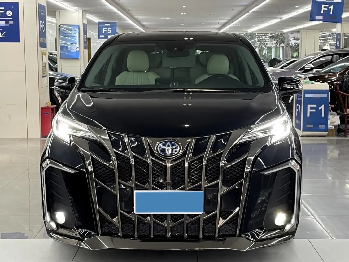 2024 Toyota Sienna 2.5L 189HP L4 E-CVT Hybrid,autocango,china used car exporter,china ev exporter,chinese used car exporter,chinese used ev exporter