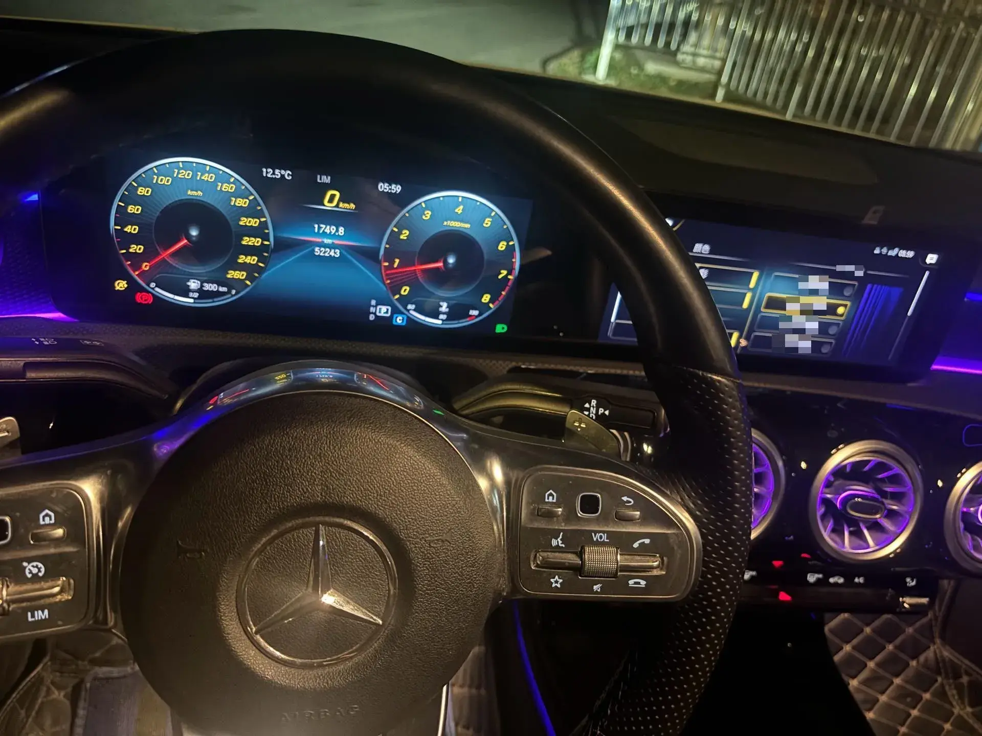 2022 MERCEDES-BENZ A thumbnail 4