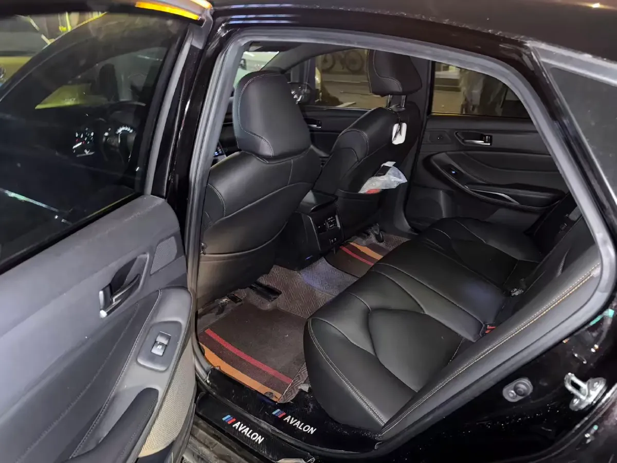 2019 Toyota Avalon 2.5L 209HP L4 8AT,autocango,china used car exporter,china ev exporter,chinese used car exporter,chinese used ev exporter