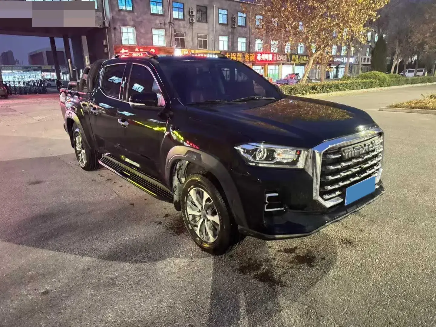 2023 MAXUS INTERSTELLAR thumbnail 3