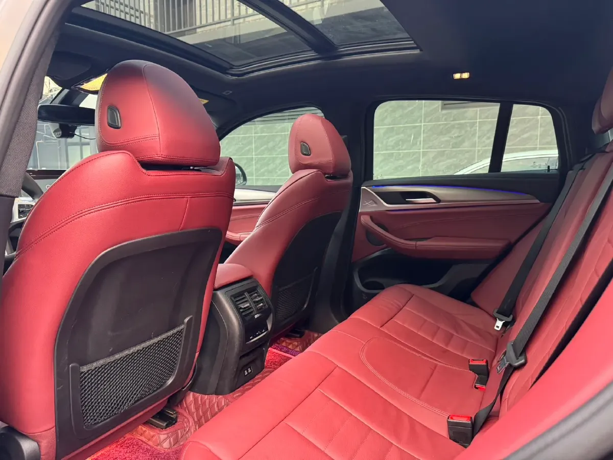 2020 BMW X4 2.0T 184HP L4 8AT,autocango,china used car exporter,china ev exporter,chinese used car exporter,chinese used ev exporter