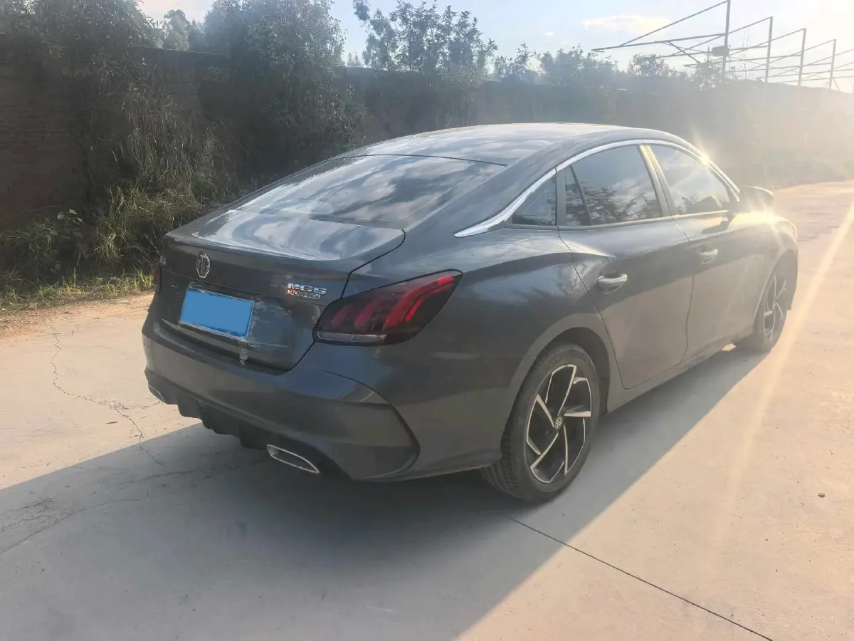 2021 MG 5 1.5T 173HP L4 7DCT,autocango,china used car exporter,china ev exporter,chinese used car exporter,chinese used ev exporter