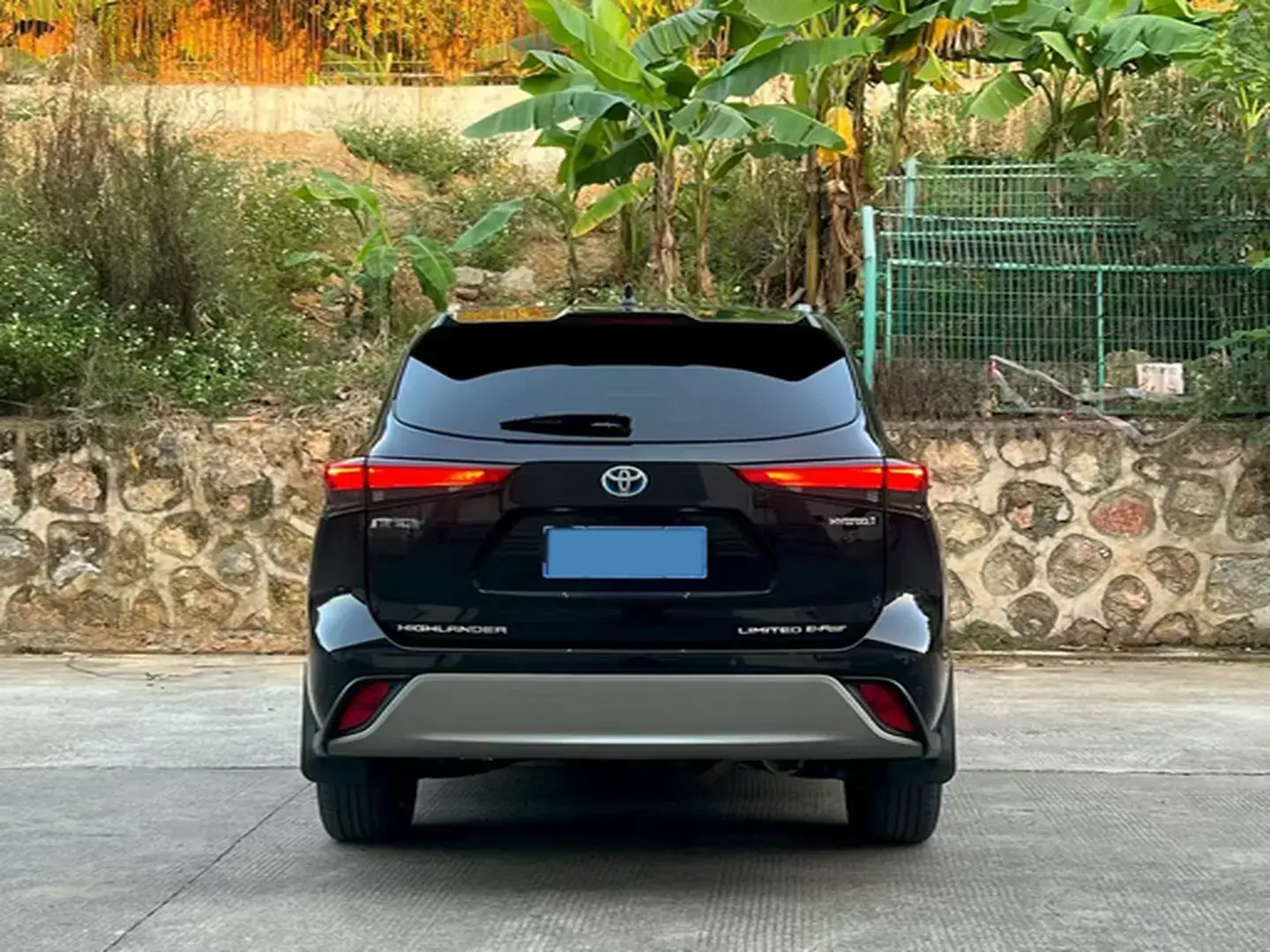 2023 TOYOTA HIGHLANDER thumbnail 3