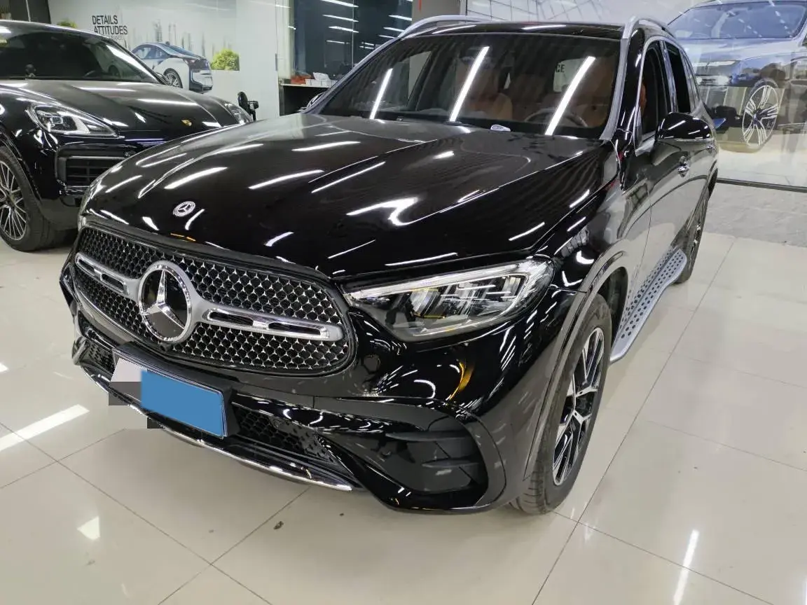 2023 Mercedes-Benz GLC Class 2.0T 204HP L4 9AT
