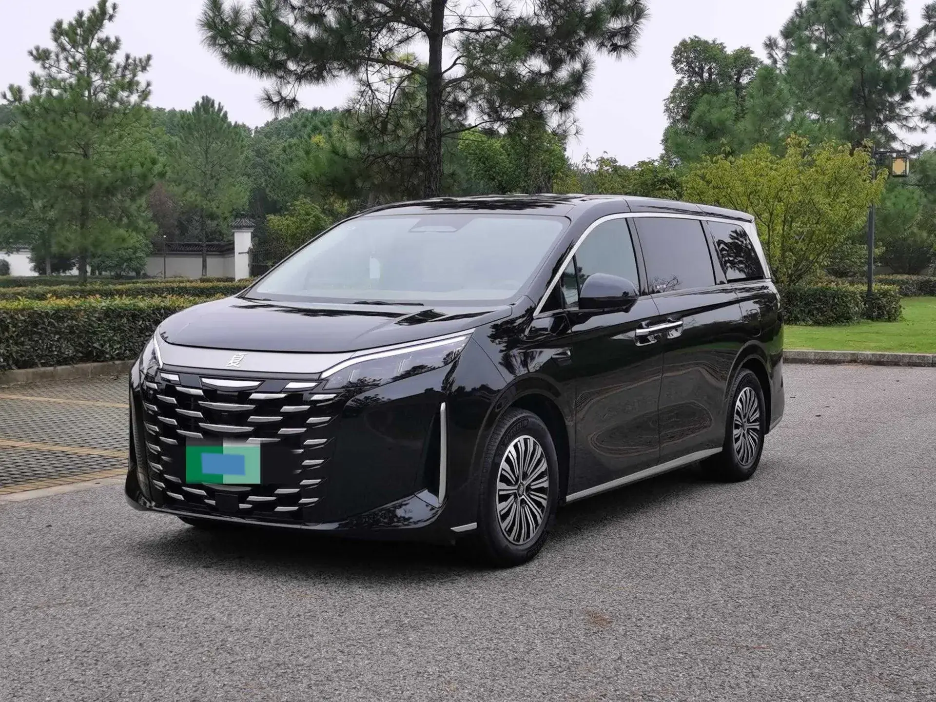 2025 BYD XIA view 1