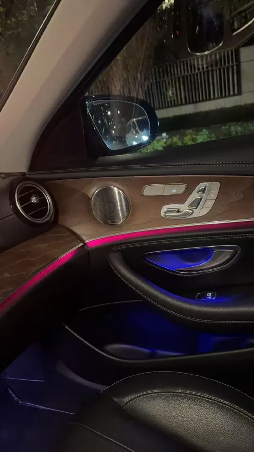 2021 Mercedes-Benz E Class 2.0T 258HP L4 9AT,autocango,china used car exporter,china ev exporter,chinese used car exporter,chinese used ev exporter