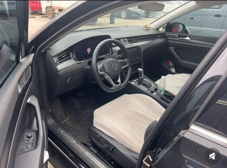 2021 VOLKSWAGEN MAGOTAN thumbnail 4