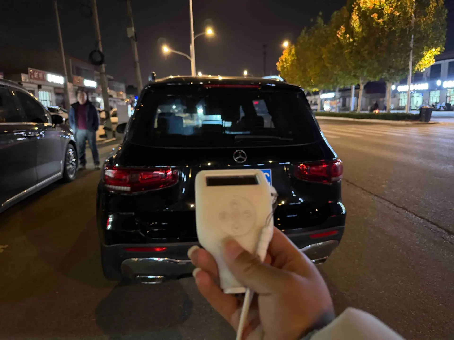 2021 MERCEDES-BENZ GLB thumbnail 4