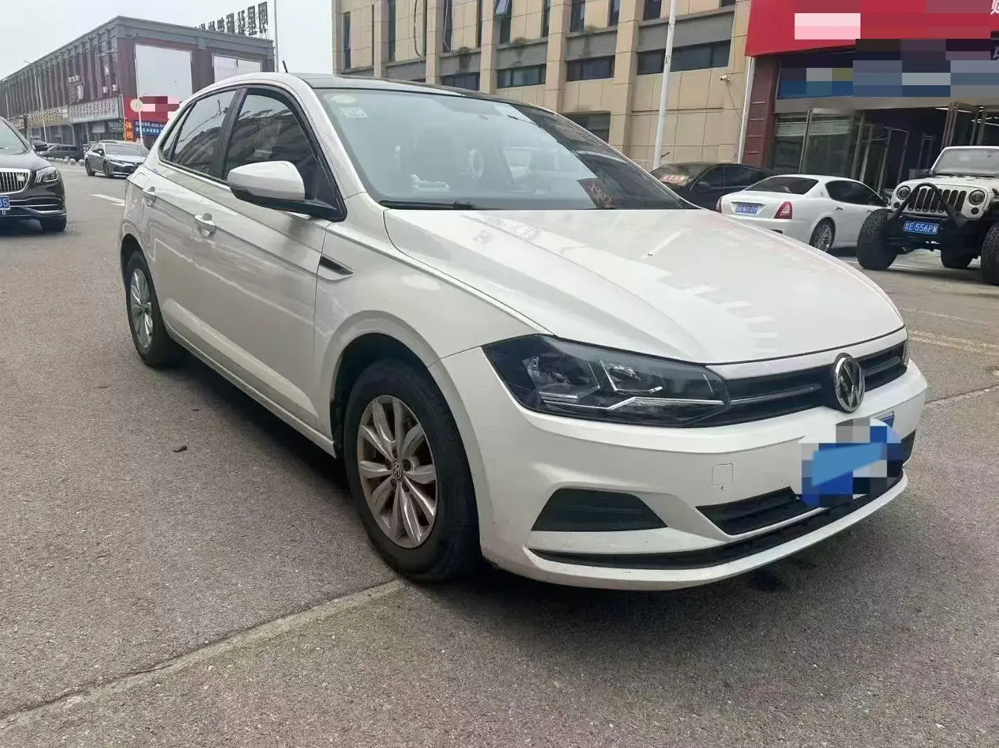 2019 VOLKSWAGEN POLO thumbnail 3