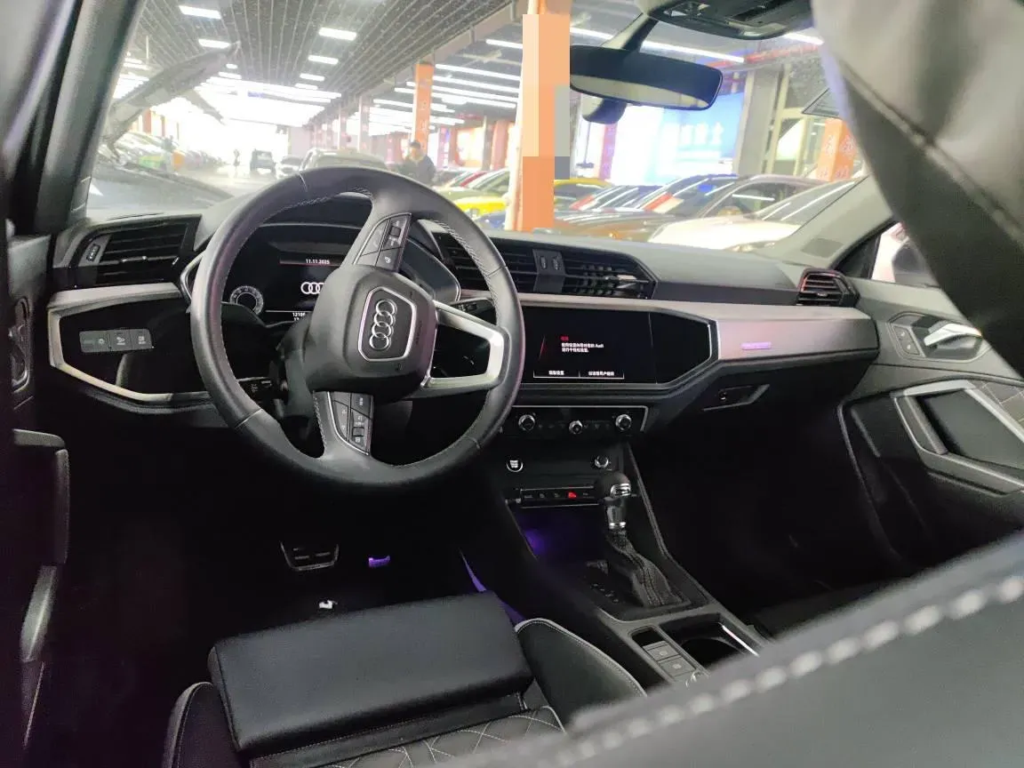 2024 Audi Q3 1.5T 160HP L4 7DCT,autocango,china used car exporter,china ev exporter,chinese used car exporter,chinese used ev exporter