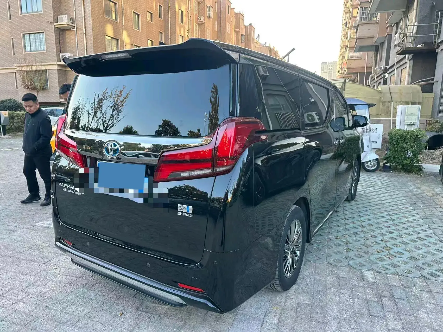 2021 TOYOTA ALPHARD thumbnail 2