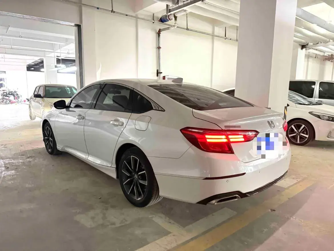 2022 HONDA INSPIRE thumbnail 3