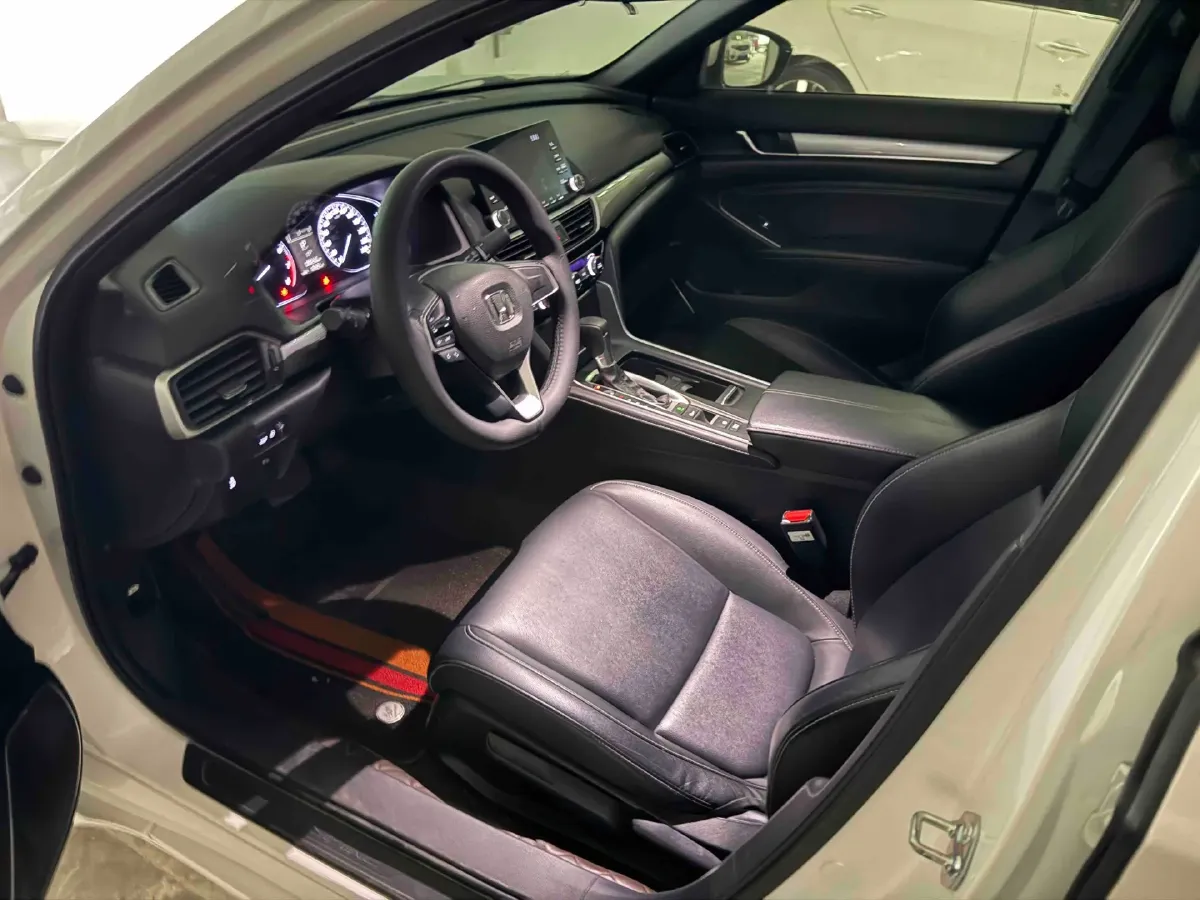 2022 Honda Inspire 1.5T 194HP L4 CVT,autocango,china used car exporter,china ev exporter,chinese used car exporter,chinese used ev exporter