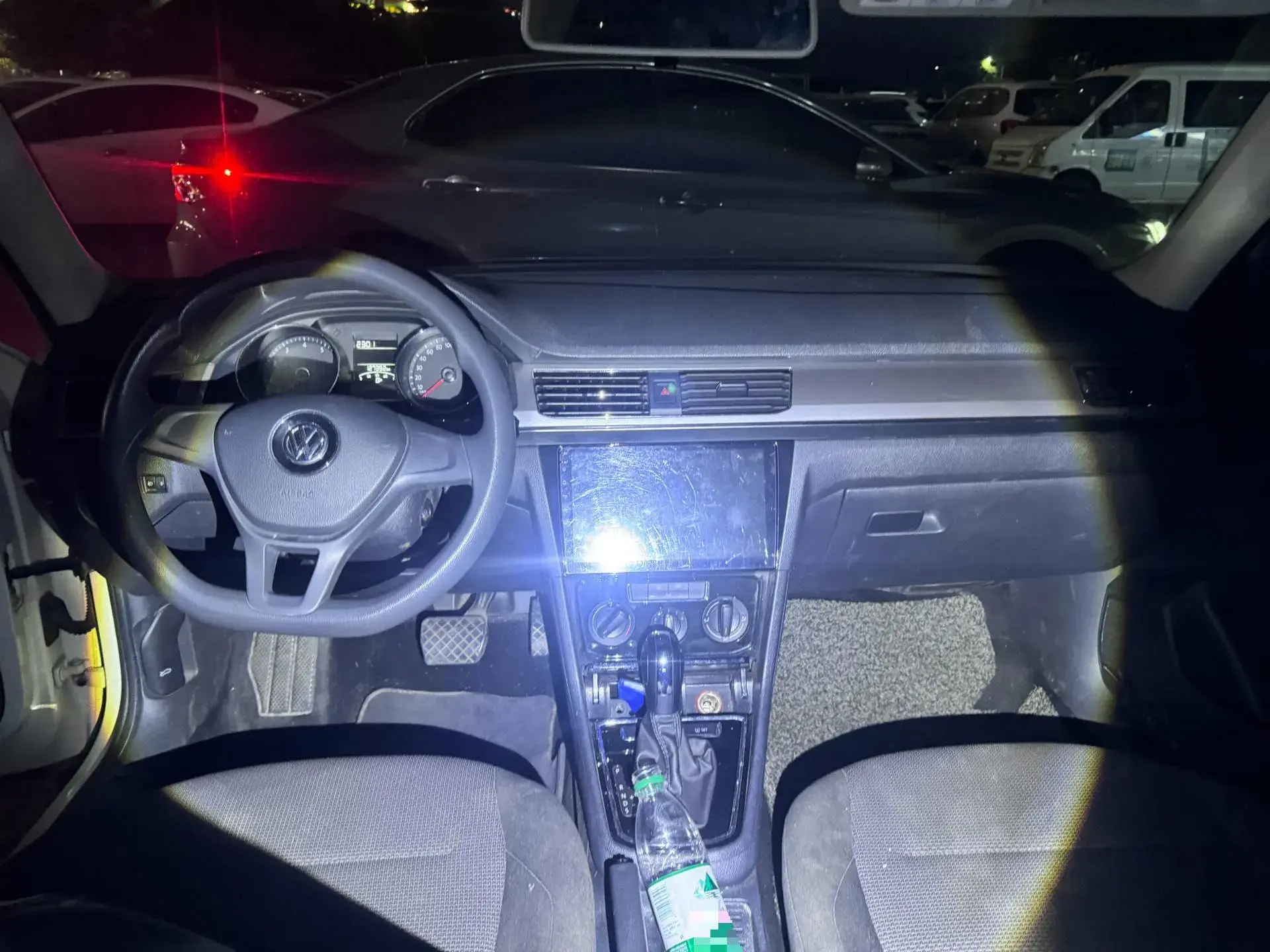 2019 VOLKSWAGEN BORA thumbnail 4