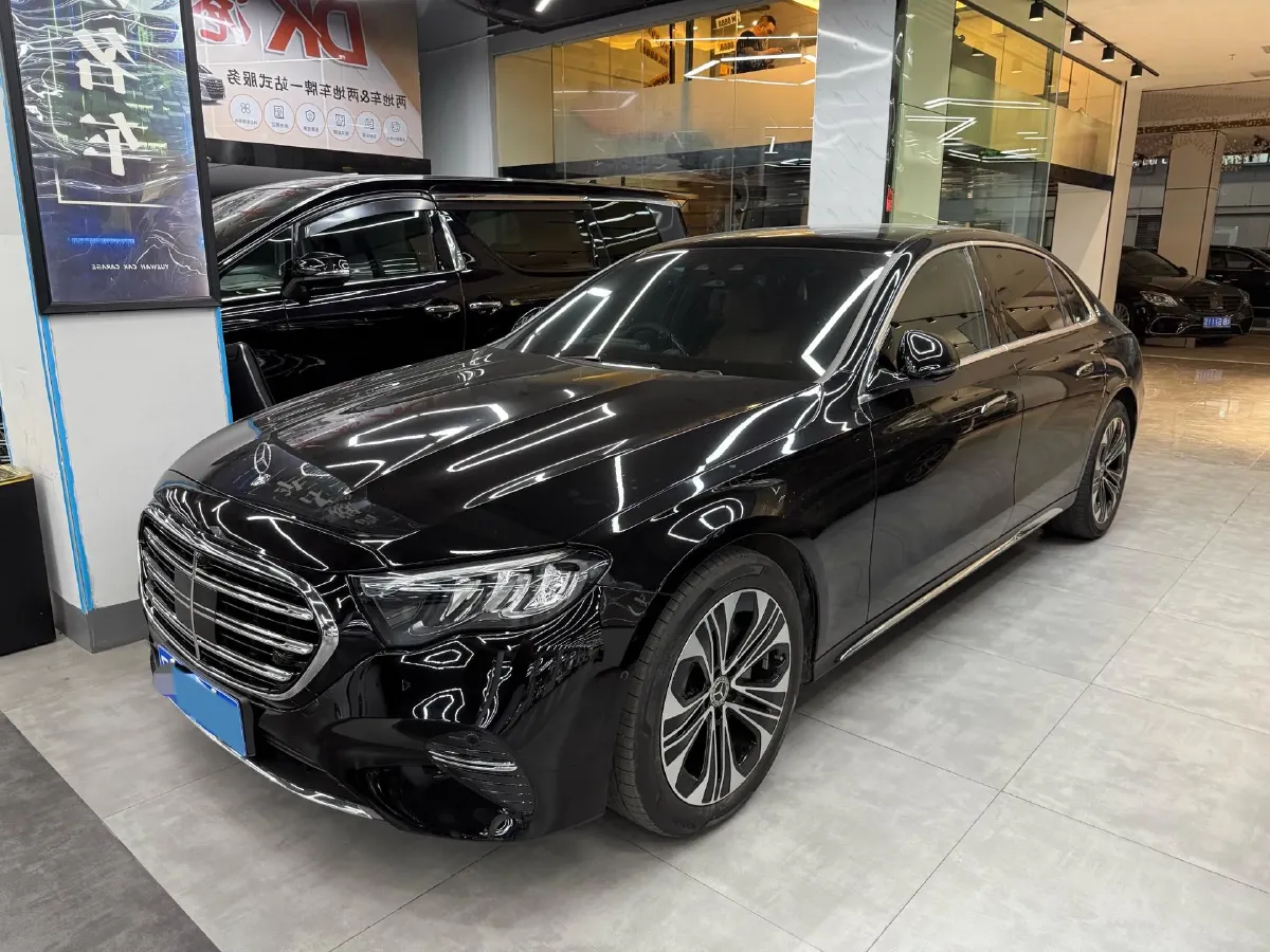 2025 Mercedes-Benz E Class 2.0T 258HP L4 9AT,autocango,china used car exporter,china ev exporter,chinese used car exporter,chinese used ev exporter