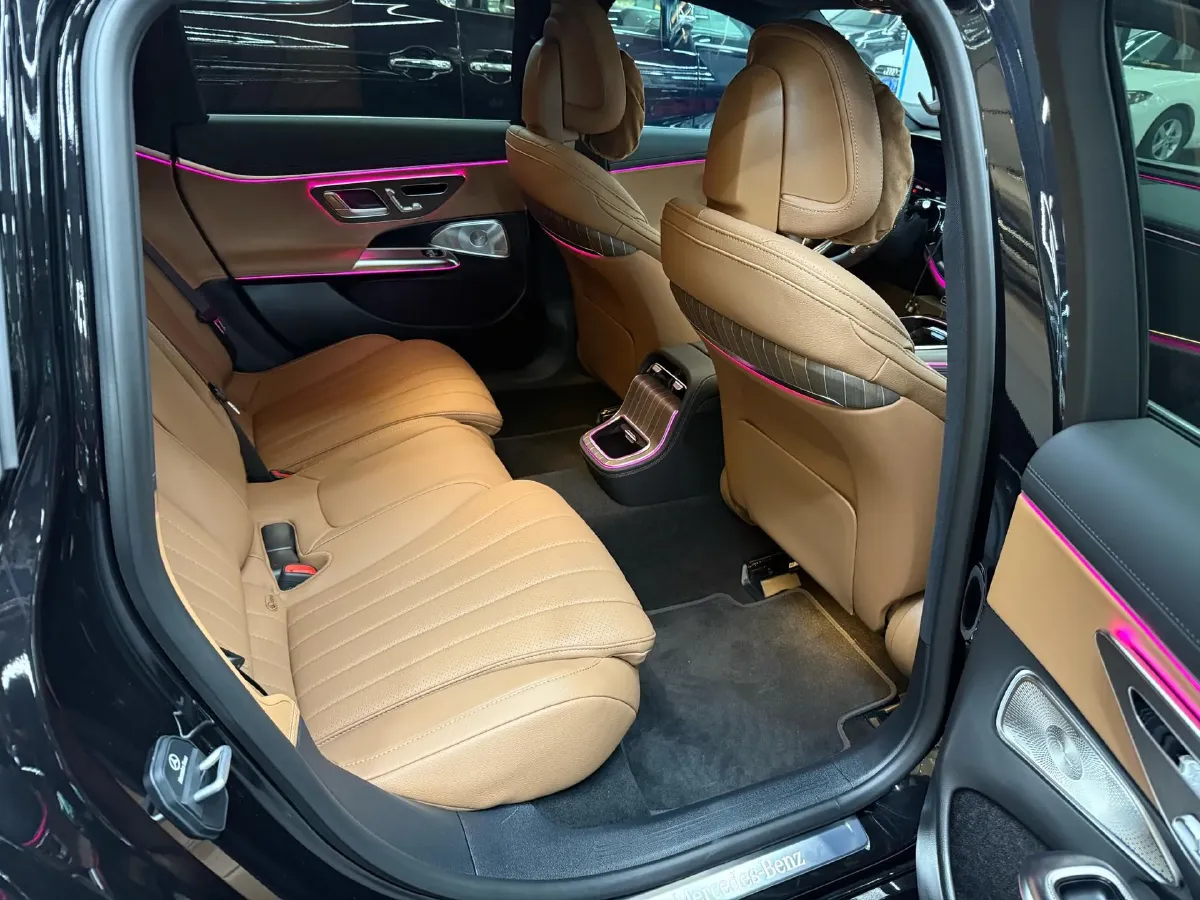 2025 Mercedes-Benz E Class 2.0T 258HP L4 9AT,autocango,china used car exporter,china ev exporter,chinese used car exporter,chinese used ev exporter