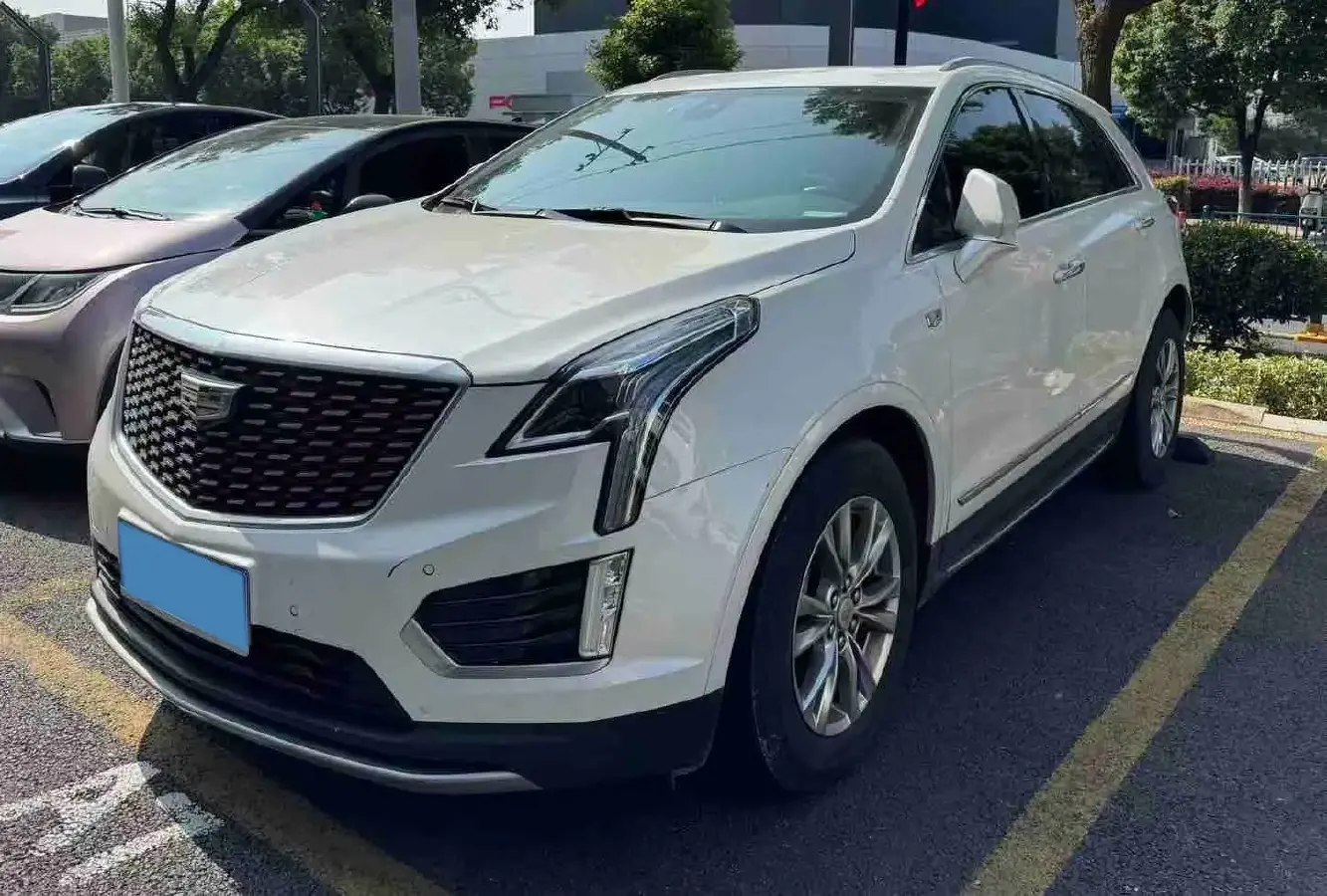 2020 Cadillac XT5 2.0T 241HP L4 9AT