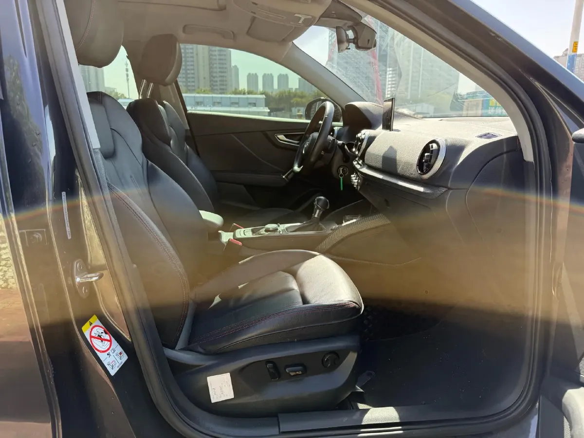 2022 Audi Q2L 1.4T 150HP L4 7DCT,autocango,china used car exporter,china ev exporter,chinese used car exporter,chinese used ev exporter