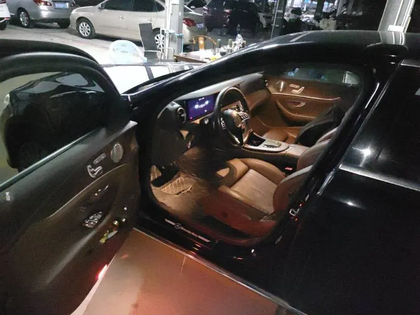 2022 Mercedes-Benz E Class 2.0T 258HP L4 9AT,autocango,china used car exporter,china ev exporter,chinese used car exporter,chinese used ev exporter