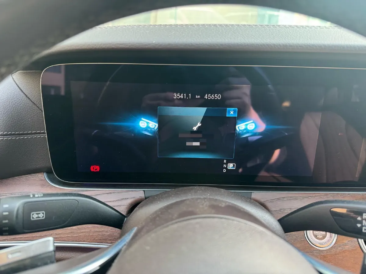 2022 Mercedes-Benz E Class 2.0T 258HP L4 9AT,autocango,china used car exporter,china ev exporter,chinese used car exporter,chinese used ev exporter