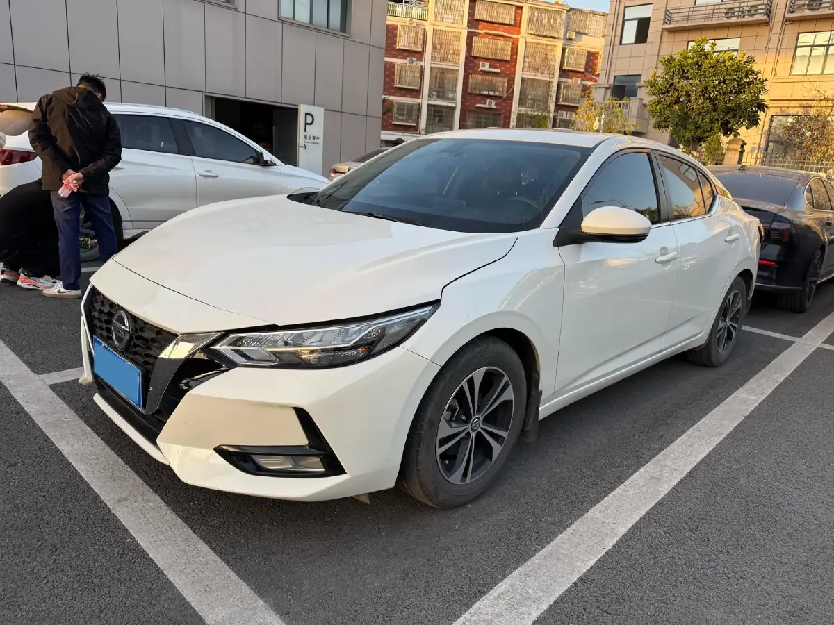 2022 Nissan Sylphy 1.6L 135HP L4 CVT