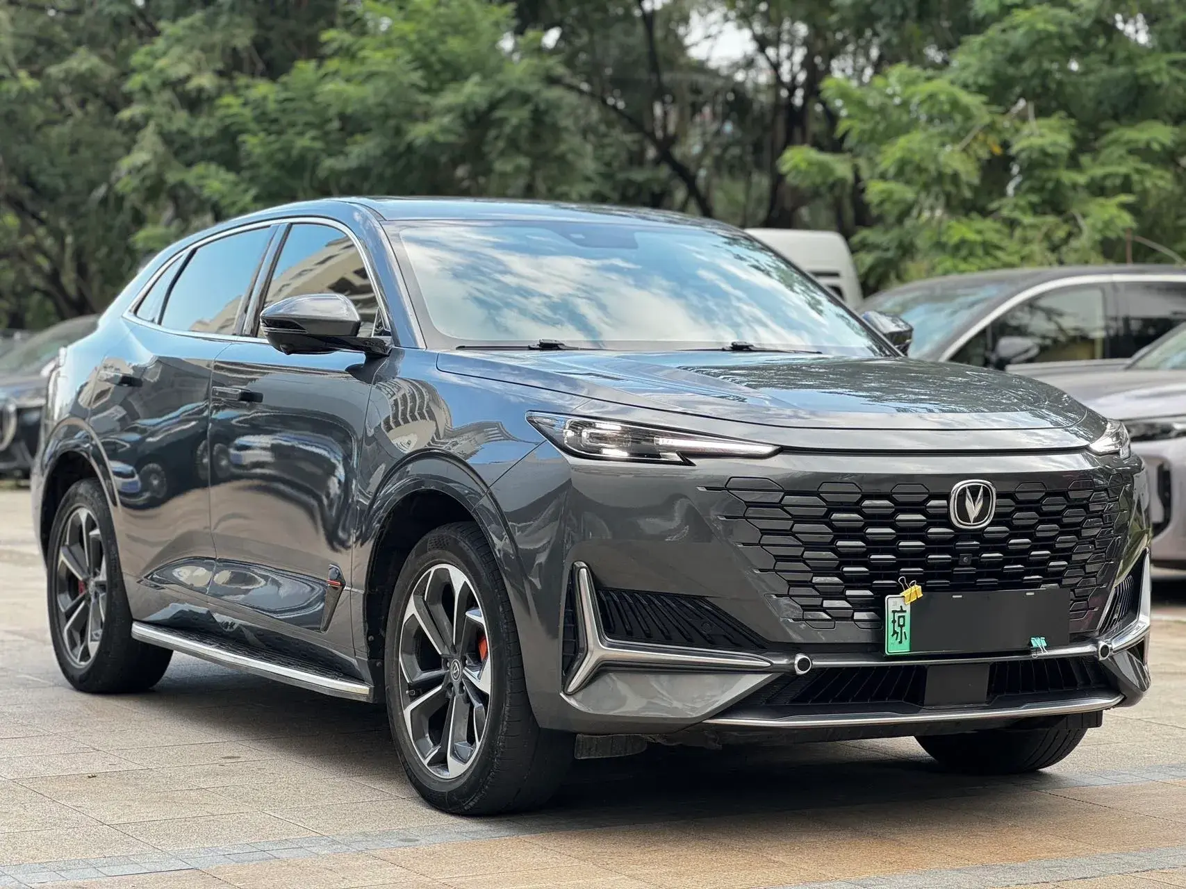 2022 CHANGAN UNI-K thumbnail 3