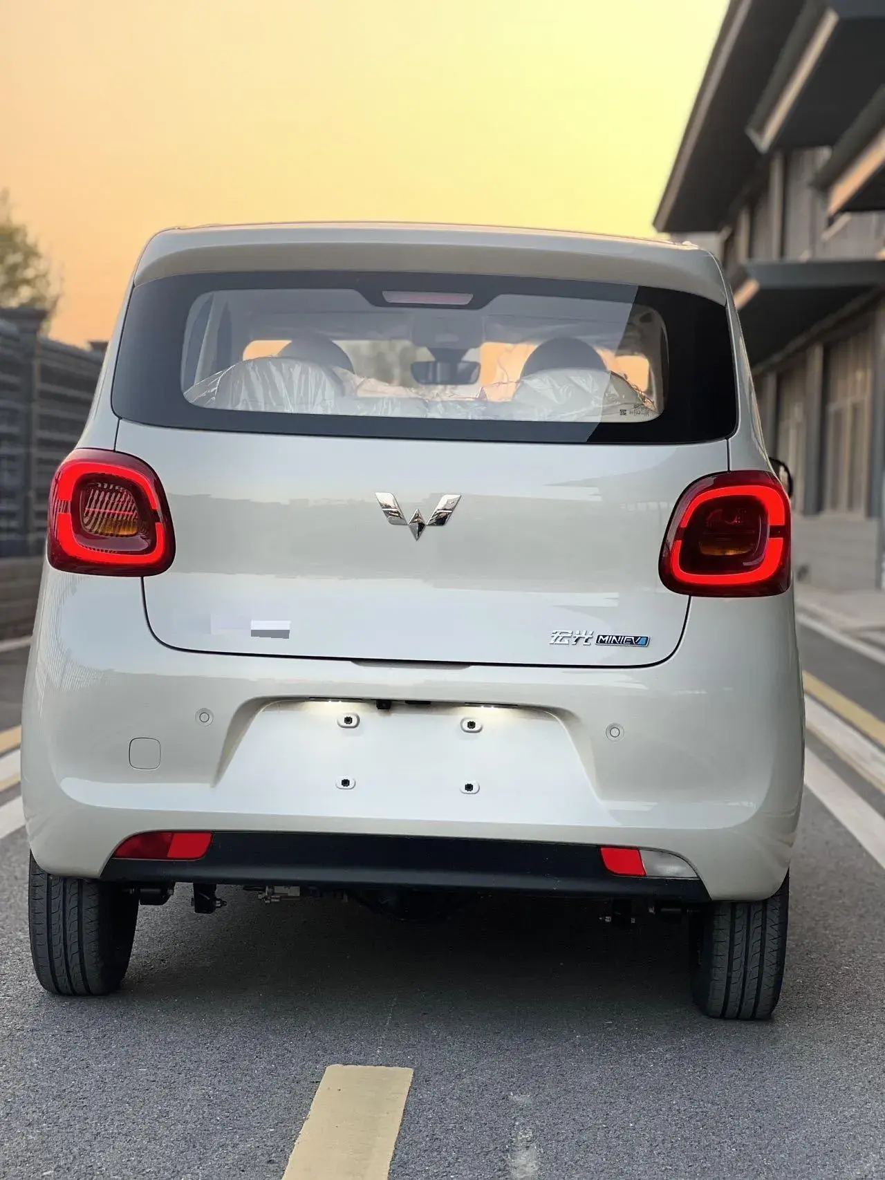 2025 WULING HONGGUANG thumbnail 3