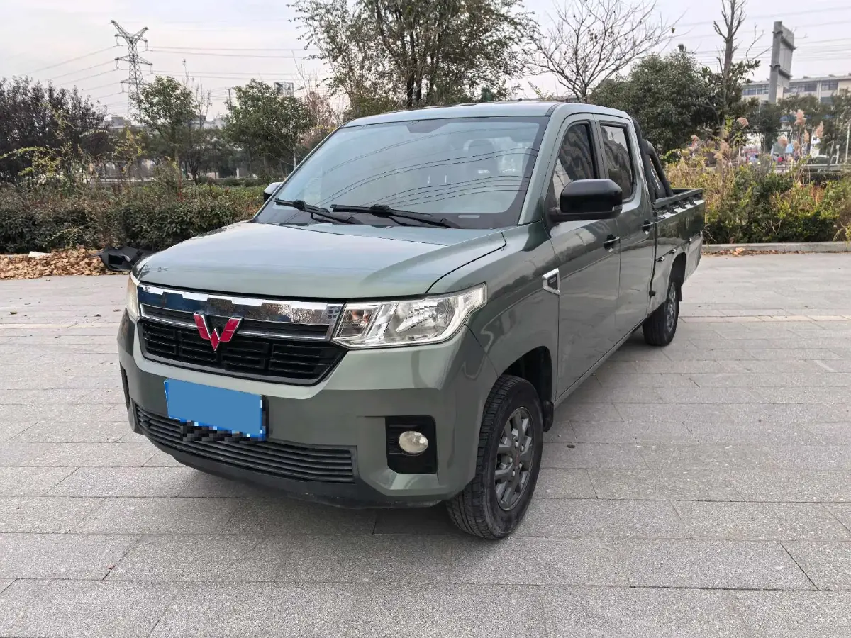 2021 WuLing ZhentTu 1.5L 99HP L4 5MT