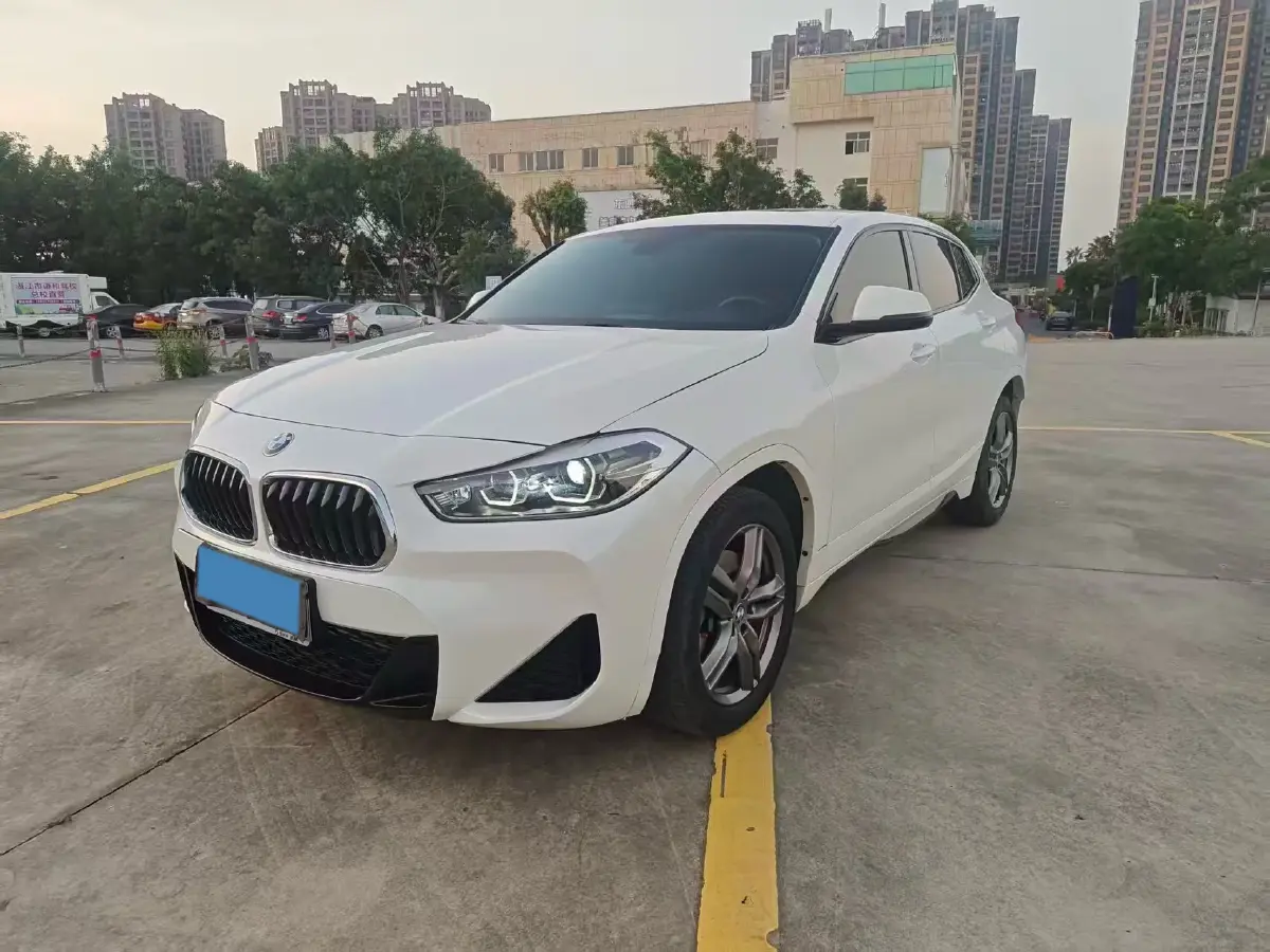 2021 BMW X2 2.0T 192HP L4 7DCT