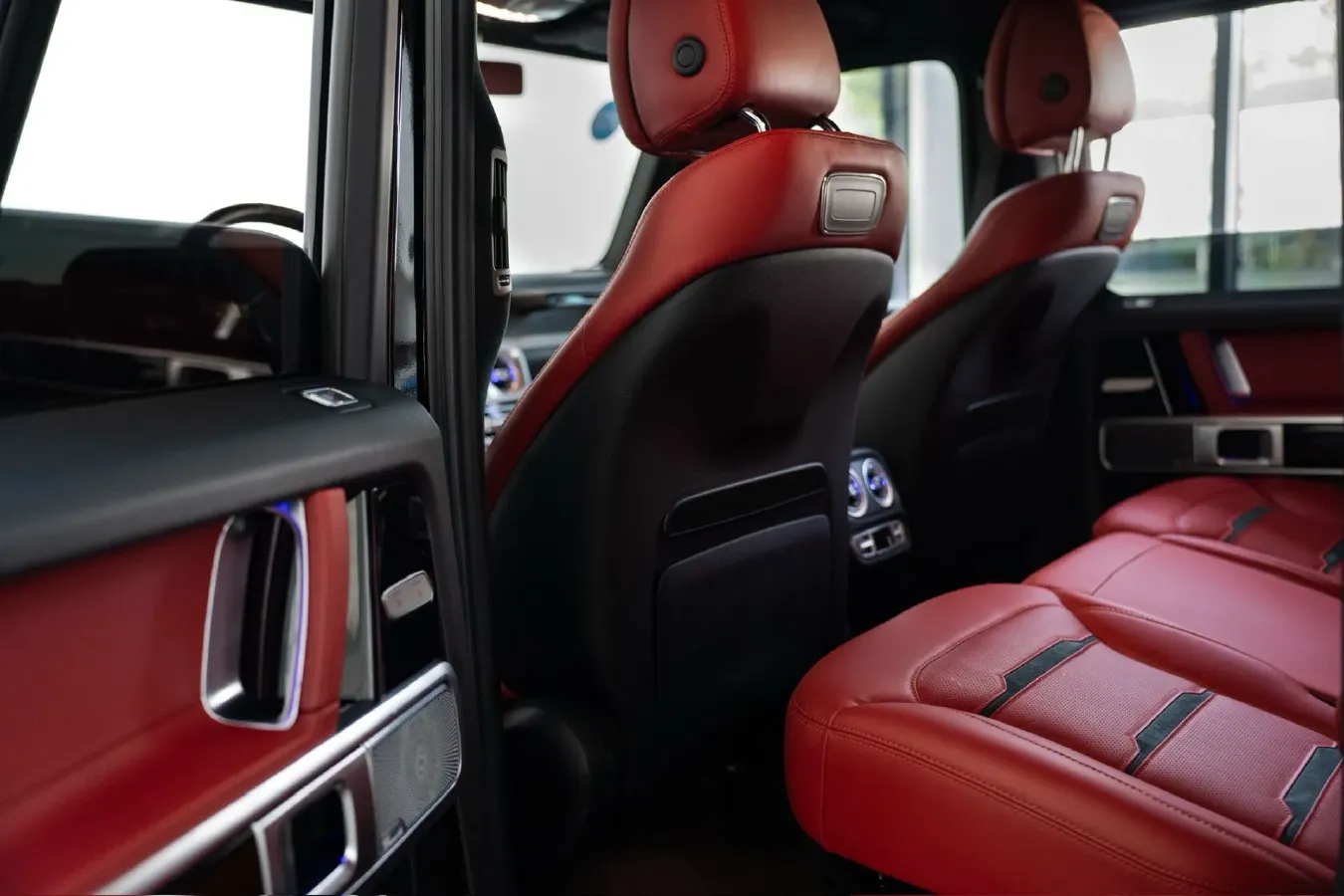 2022 Mercedes-Benz G AMG 4.0T 585HP V8 9AT,autocango,china used car exporter,china ev exporter,chinese used car exporter,chinese used ev exporter