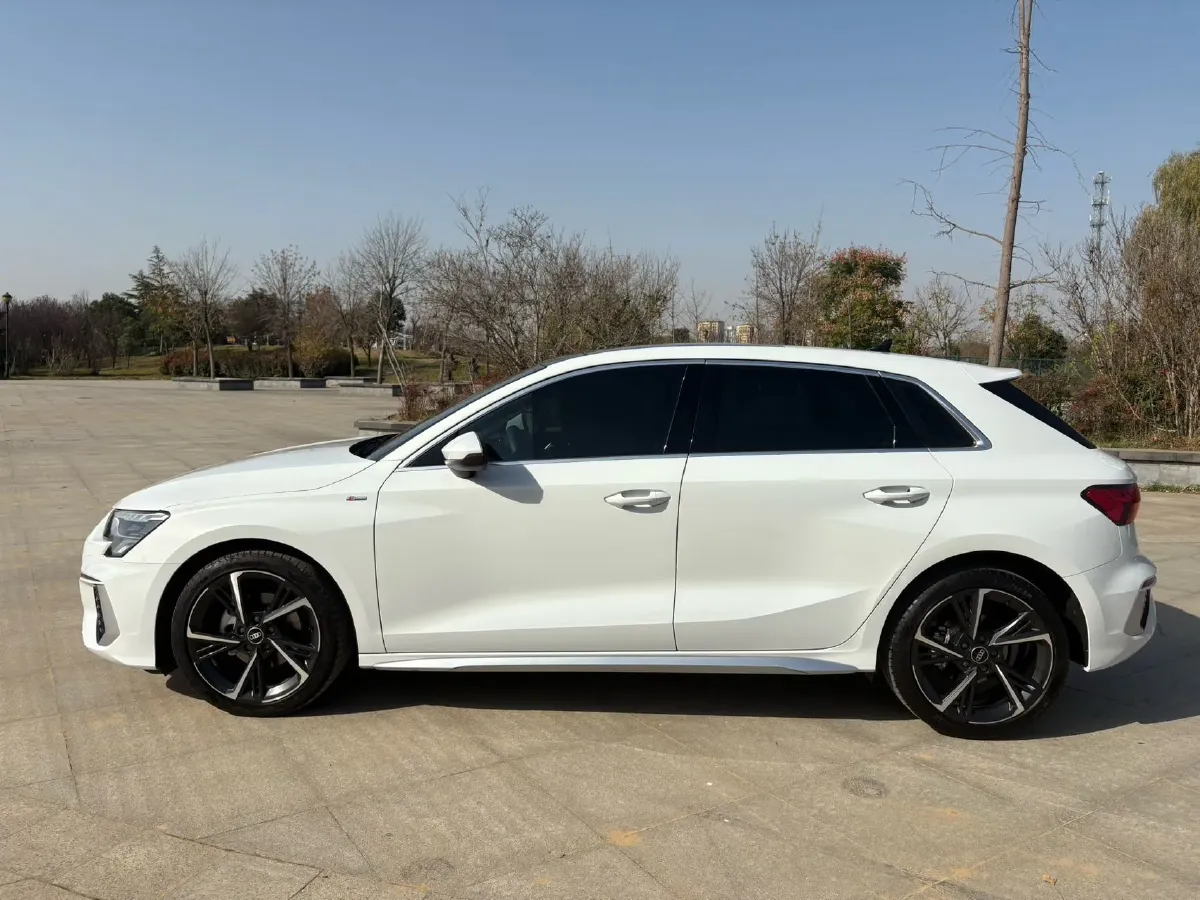 2021 Audi A3 1.4T 150HP L4 7DCT,autocango,china used car exporter,china ev exporter,chinese used car exporter,chinese used ev exporter