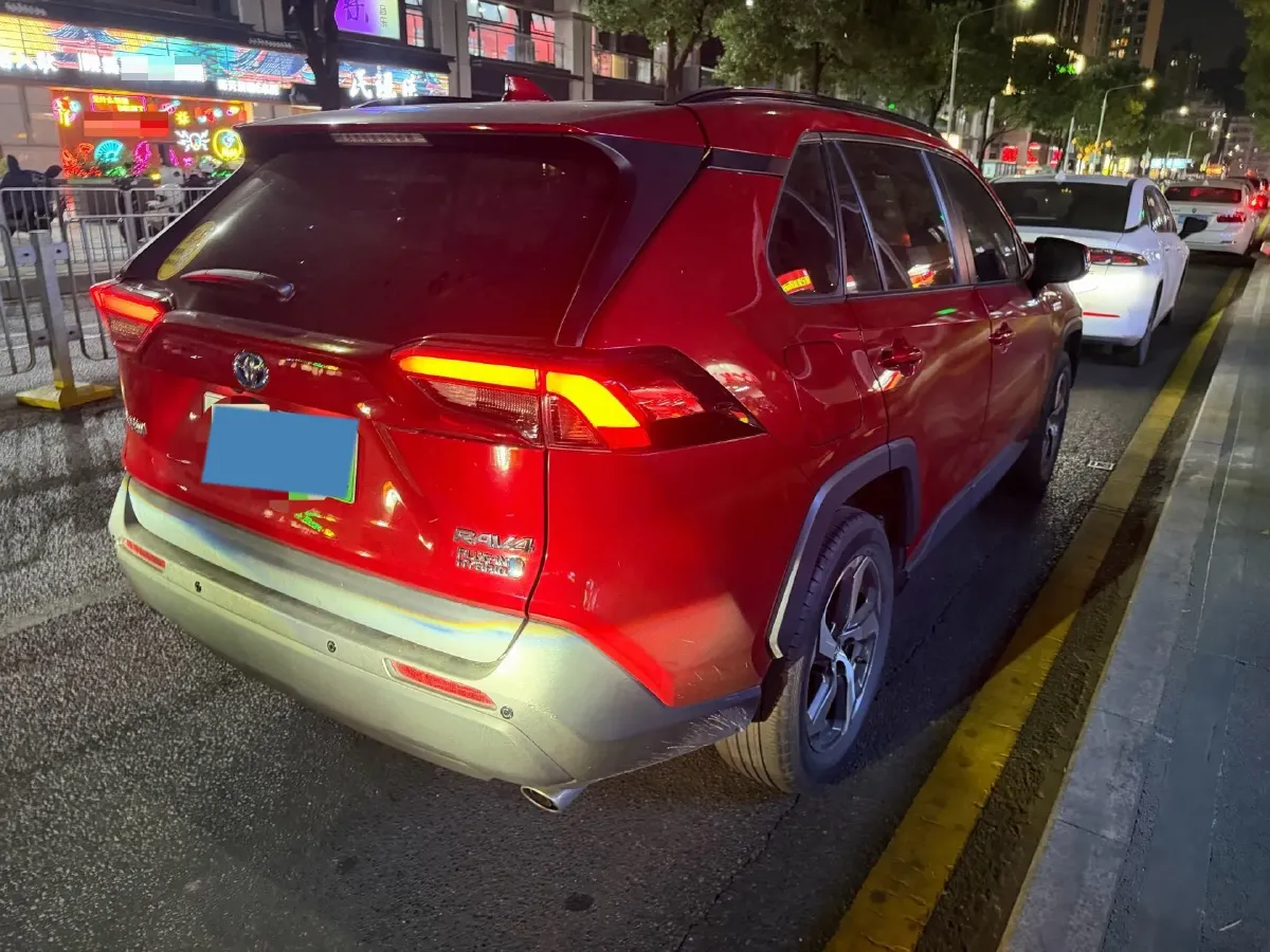 2021 Toyota RAV4 Hybird E+ 2.5L 180HP L4 E-CVT PHEV 15.984KWH,autocango,china used car exporter,china ev exporter,chinese used car exporter,chinese used ev exporter