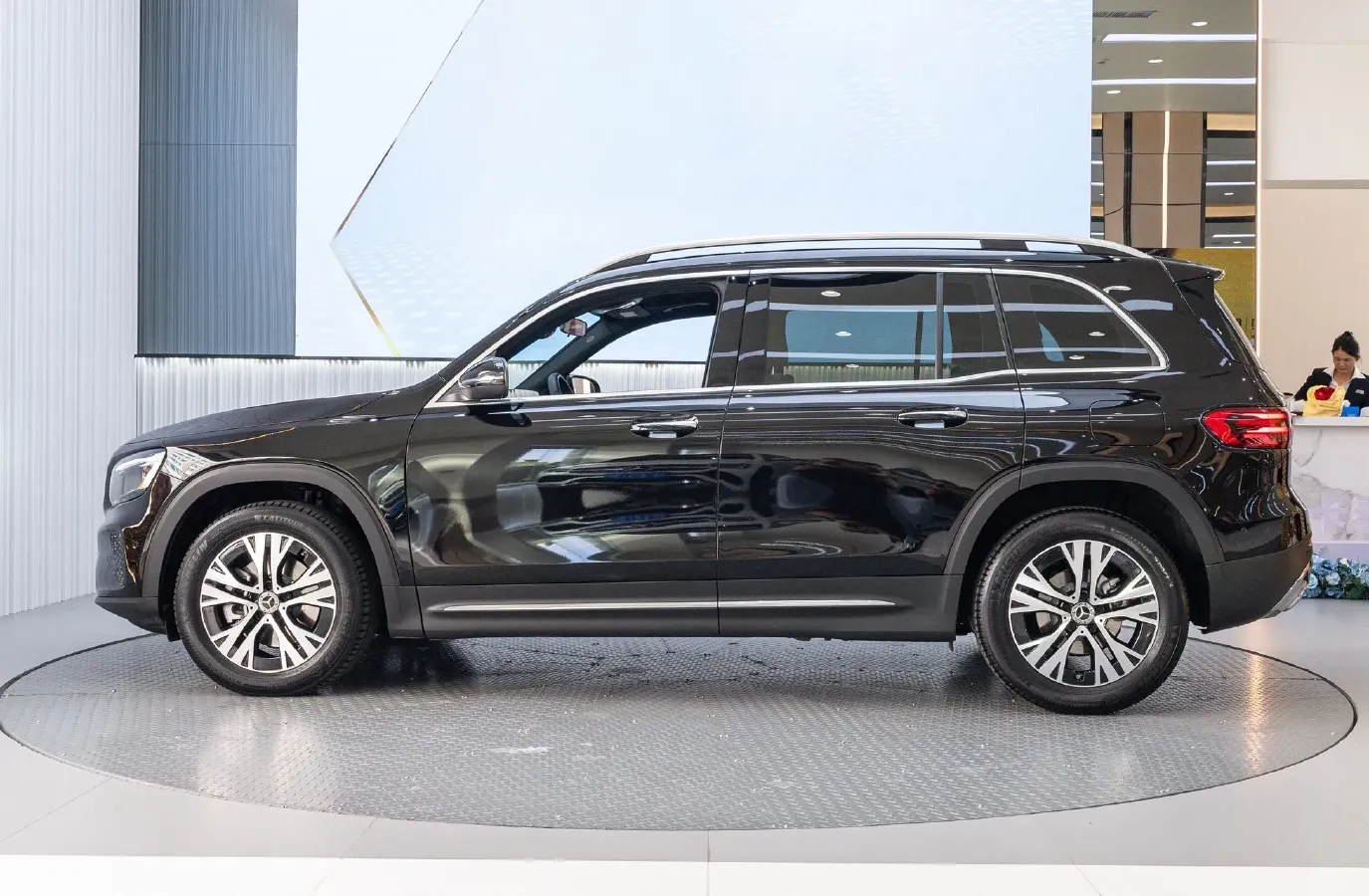 2024 Mercedes-Benz GLB Class 2.0T 190HP L4 8DCT,autocango,china used car exporter,china ev exporter,chinese used car exporter,chinese used ev exporter