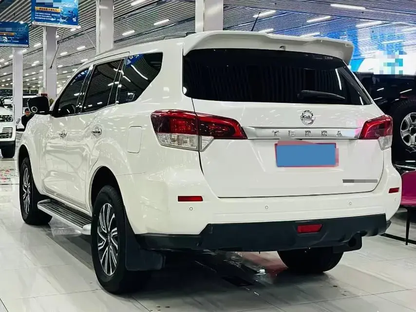 2020 NISSAN TERRA thumbnail 4