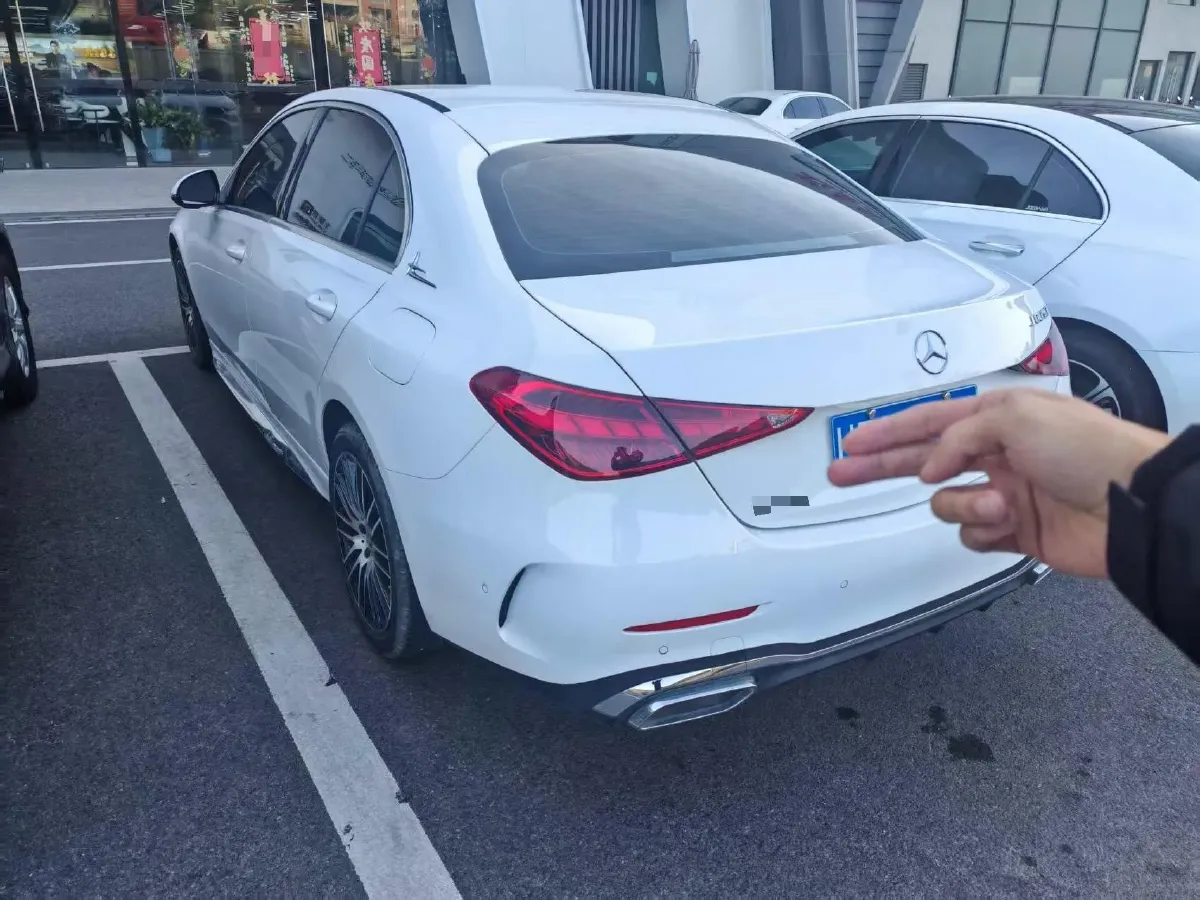 2023 Mercedes-Benz C Class 1.5T 170HP L4 9AT,autocango,china used car exporter,china ev exporter,chinese used car exporter,chinese used ev exporter