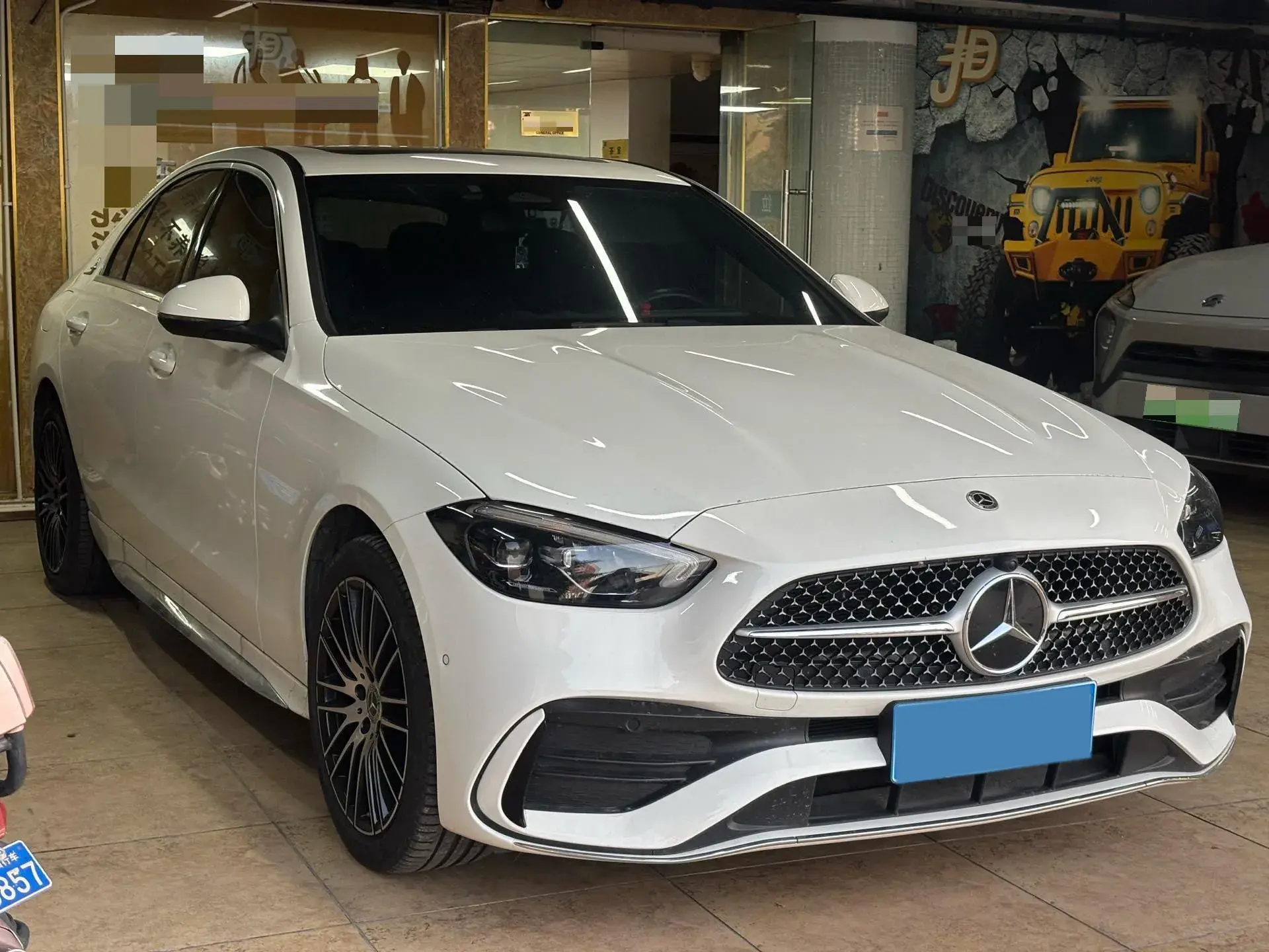 2024 MERCEDES-BENZ C thumbnail 2