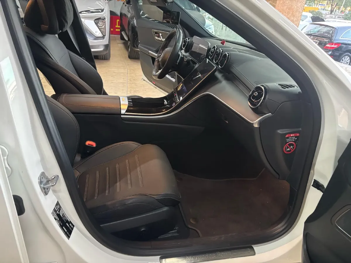 2024 Mercedes-Benz C Class 1.5T 170HP L4 9AT,autocango,china used car exporter,china ev exporter,chinese used car exporter,chinese used ev exporter