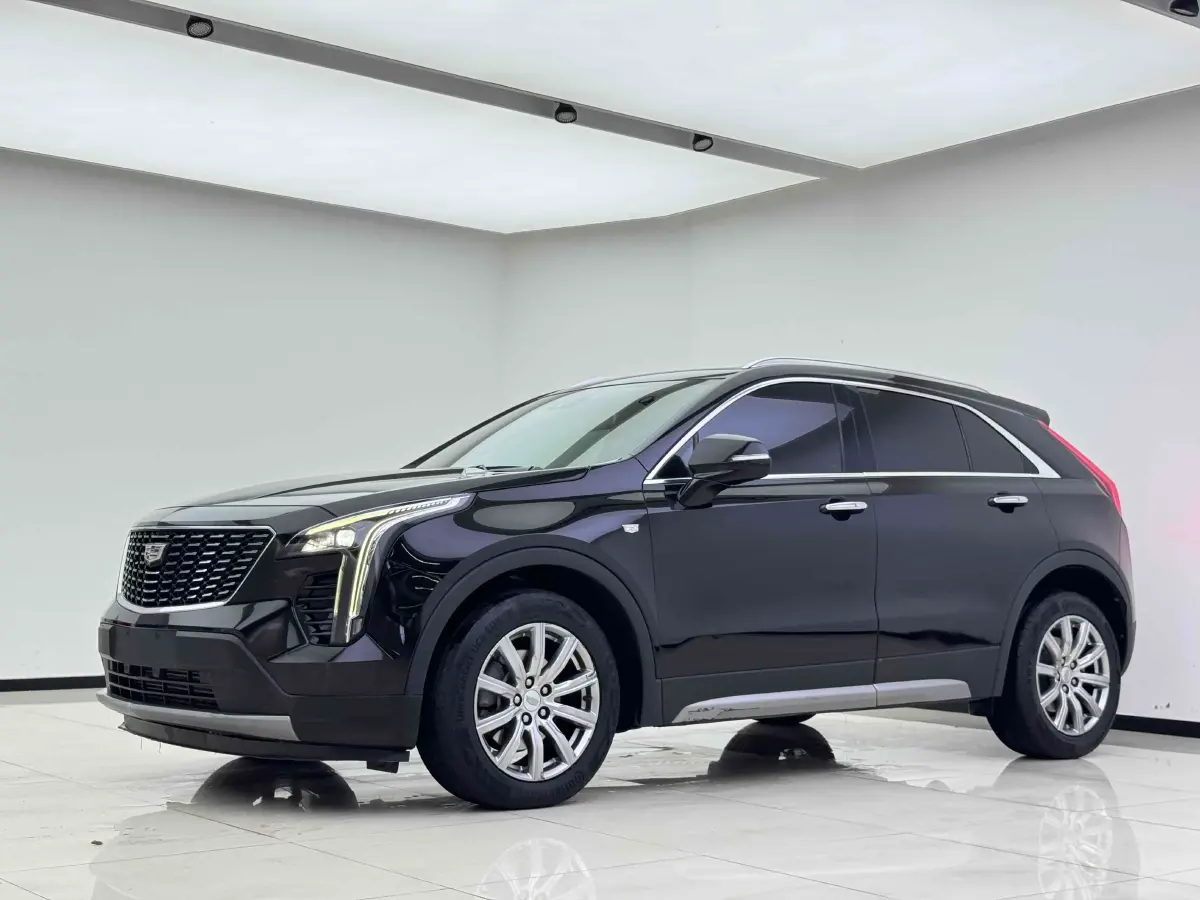 2022 Cadillac XT4 2.0T 237HP L4 9AT