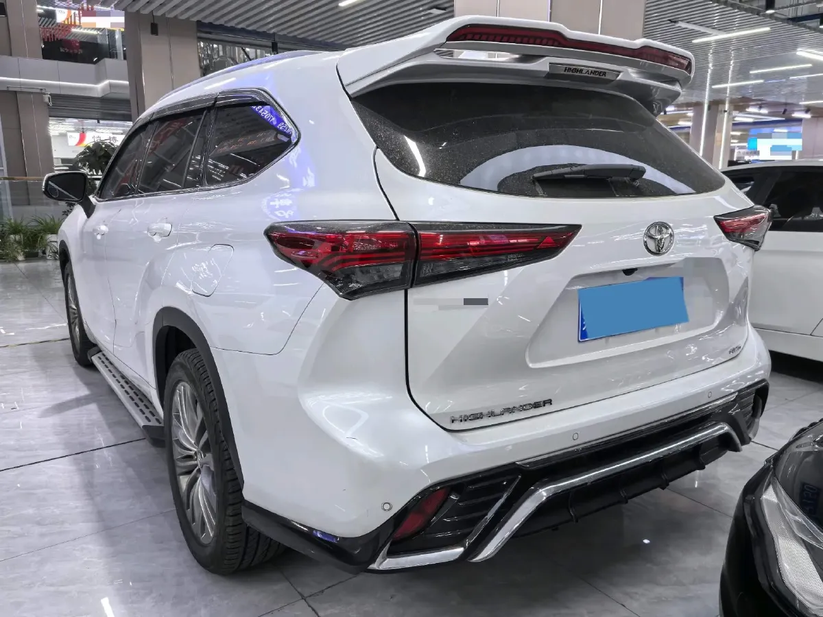 2022 Toyota Highlander 2.0T 248HP L4 8AT,autocango,china used car exporter,china ev exporter,chinese used car exporter,chinese used ev exporter