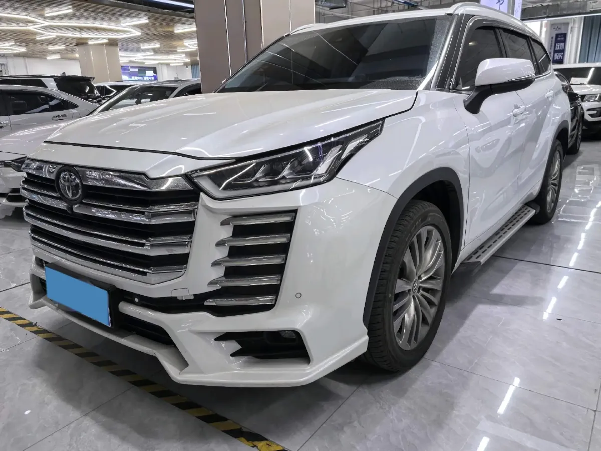 2022 Toyota Highlander 2.0T 248HP L4 8AT,autocango,china used car exporter,china ev exporter,chinese used car exporter,chinese used ev exporter