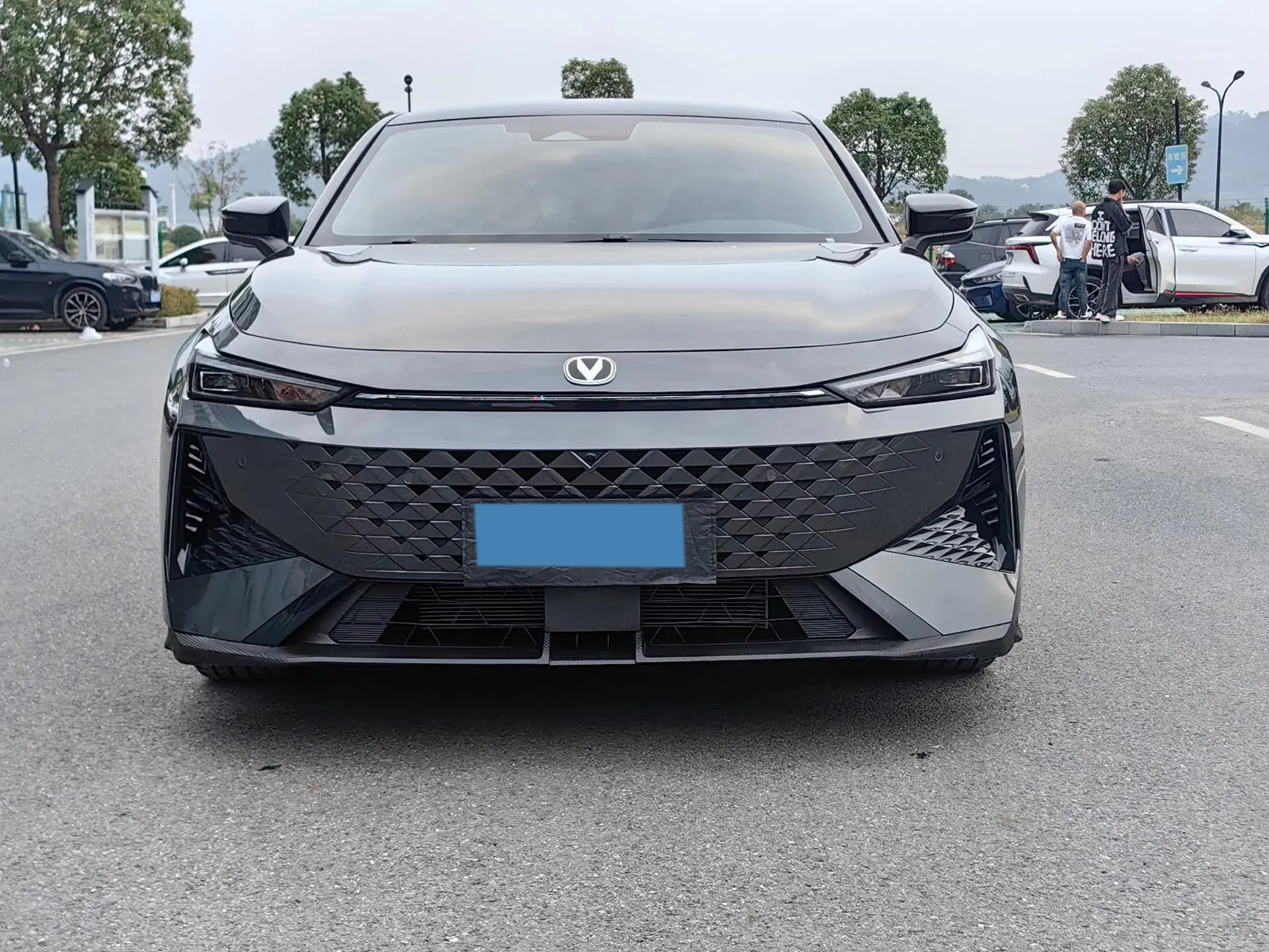 2024 CHANGAN UNI-V thumbnail 2